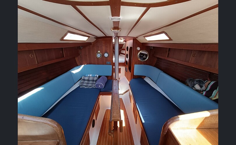 Helmsman Lady-kuva-2